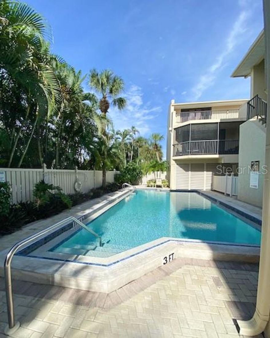 Available Dec 20- April .Steps to the Sand – 3BR/3BA Beachfront Condo with Heated Pool & Spa | Longboat Key
Enjoy the best of beachfront living at 5611 Gulf of Mexico Drive, Unit 105 — a beautifully appointed three-bedroom, three-bath condo located in a boutique community directly on the beach. You’re just steps away from the soft sand and turquoise waters of the Gulf of Mexico.

This spacious residence offers an open and inviting layout, tastefully decorated with a relaxed coastal style. The modern kitchen is fully equipped with stainless steel appliances, quartz countertops, and all the essentials for dining at home. Each of the three bedrooms features comfortable bedding and its own bathroom, making this the perfect setup for families or couples traveling together.

When you’re not enjoying the beach, take a dip in the heated beachfront pool and spa.

Located mid-island on Longboat Key, this property offers easy access to St. Armands Circle, Anna Maria Island, and Downtown Sarasota—all filled with local shops, dining, and entertainment.
Highlights:

3 bedrooms, 3 full baths (sleeps up to 6)
 unit in a beachfront building — steps to the sand
Heated Gulf-front pool and spa
Fully equipped kitchen with modern appliances
Washer & dryer in unit

Convenient mid-island location close to restaurants and shops
Experience the tranquility of Longboat Key — where every day begins just a few steps from the Gulf