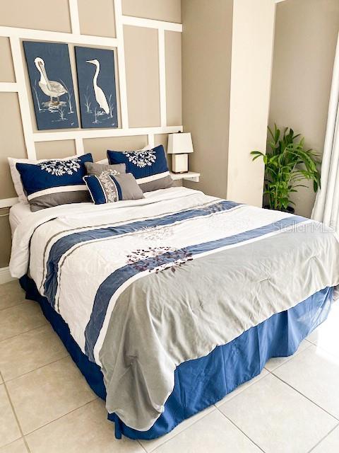 AVIGNON VILLAS - Residential Lease