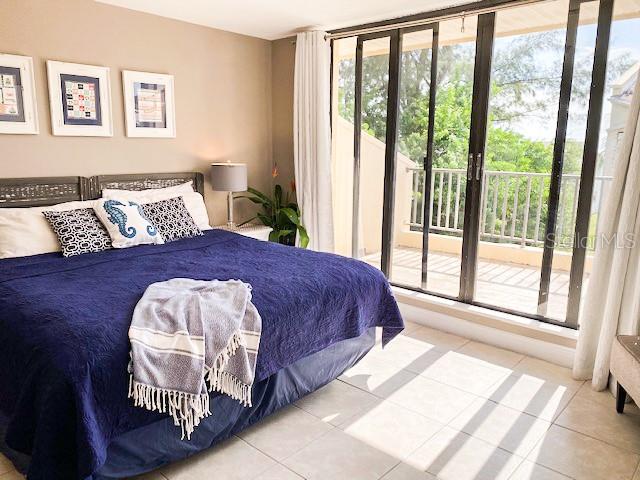 AVIGNON VILLAS - Residential Lease