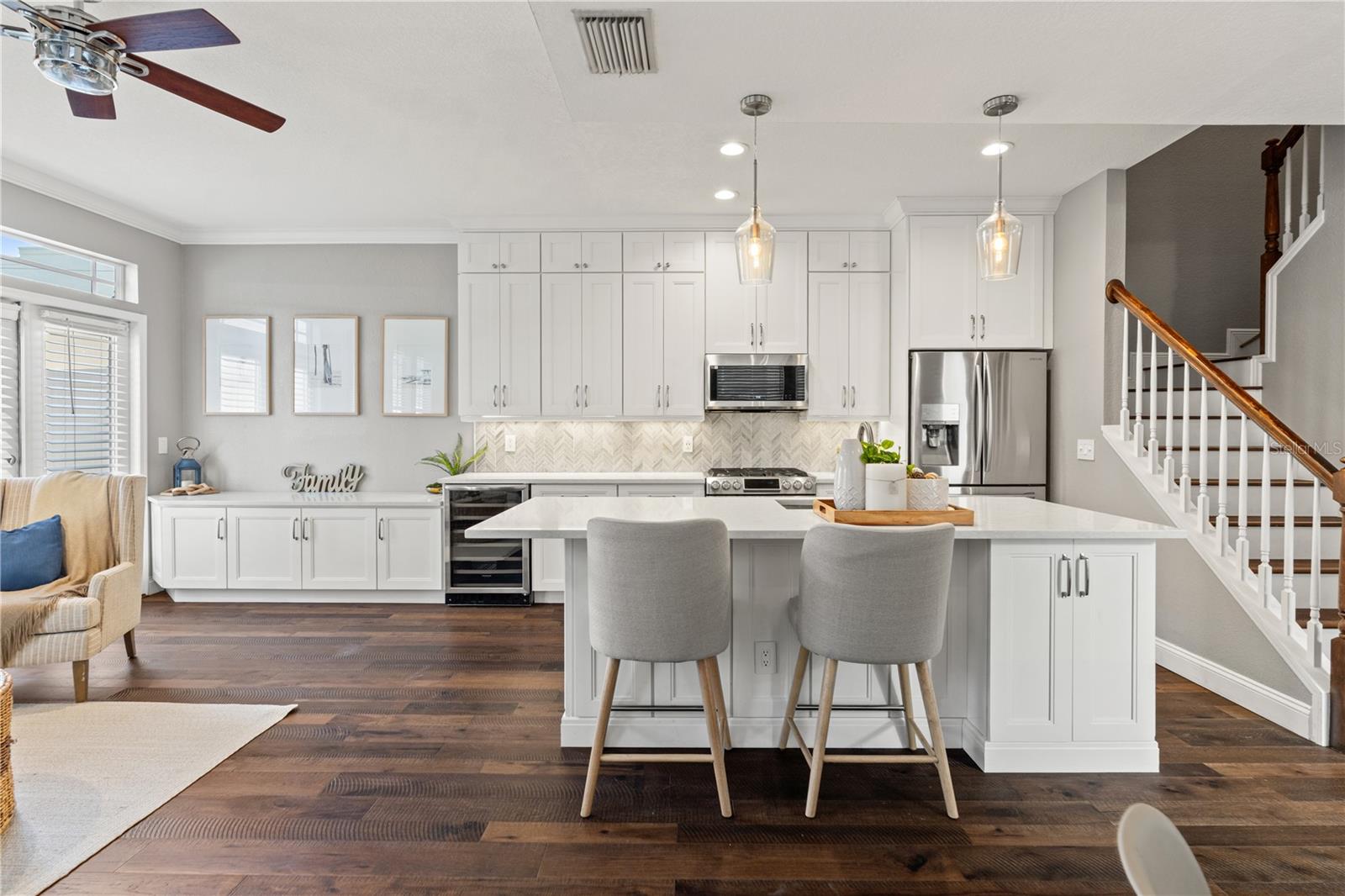 BAYSHORE WALK A CONDO - Residential