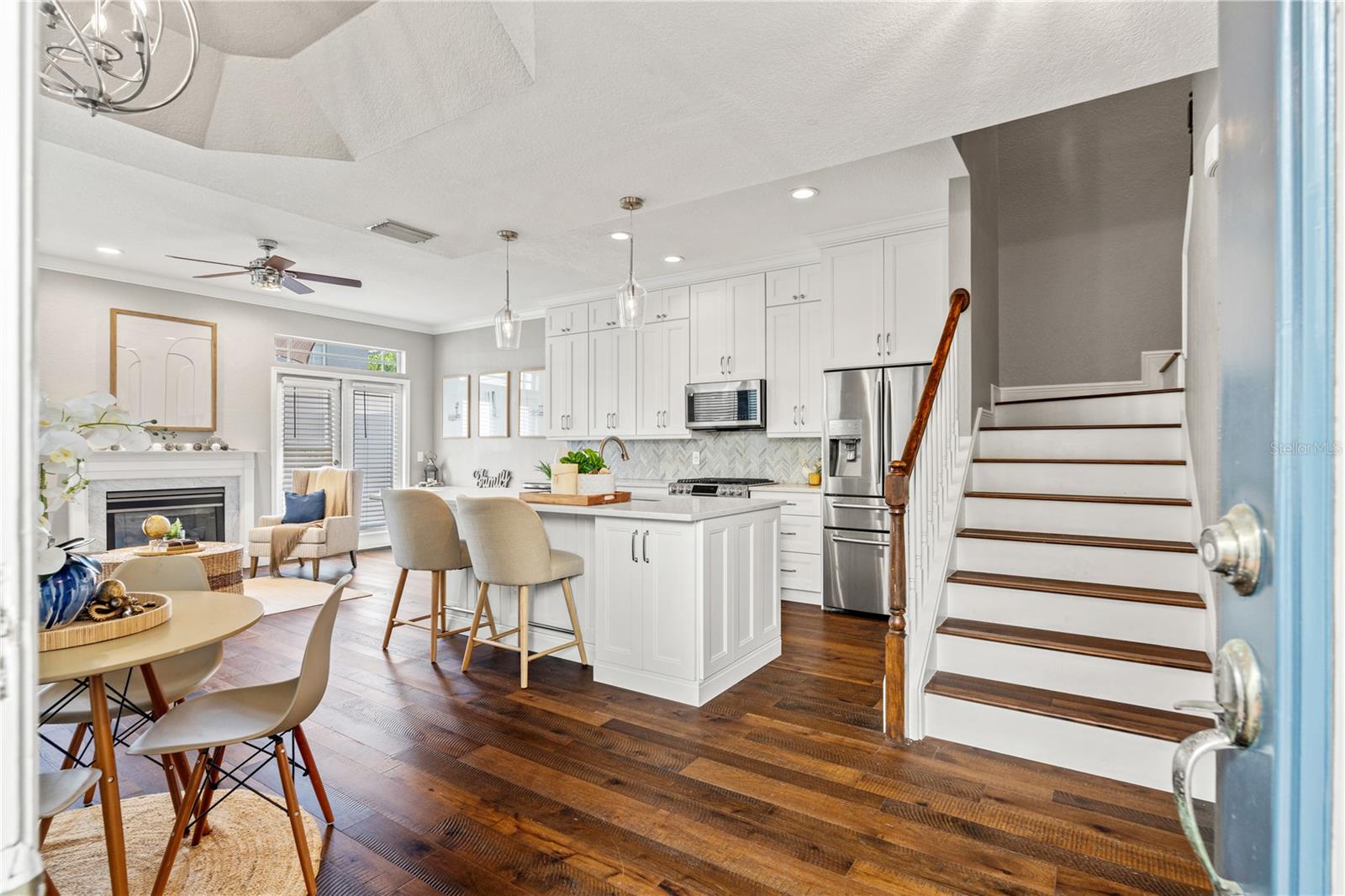 BAYSHORE WALK A CONDO - Residential