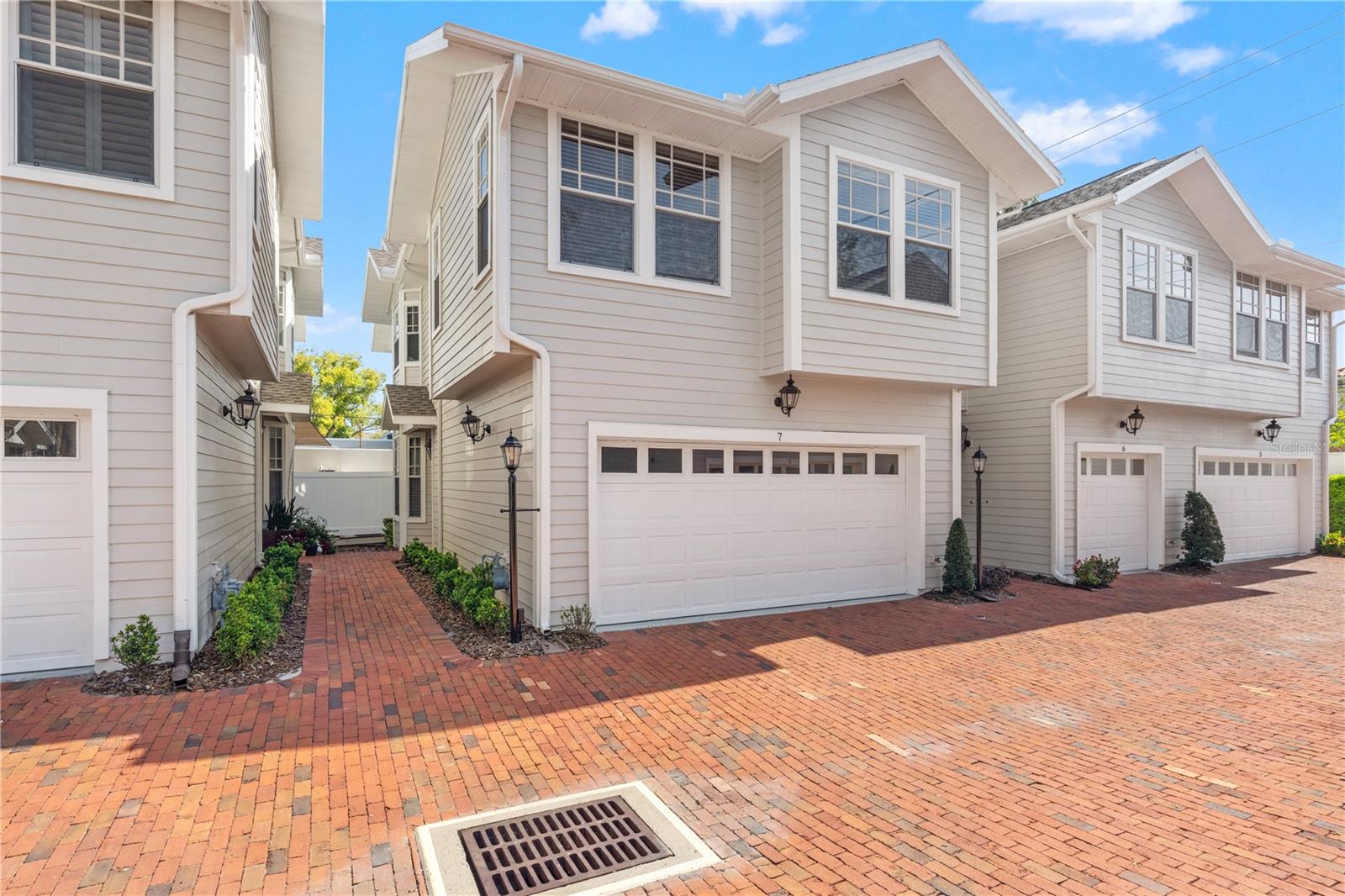 BAYSHORE WALK A CONDO - Residential