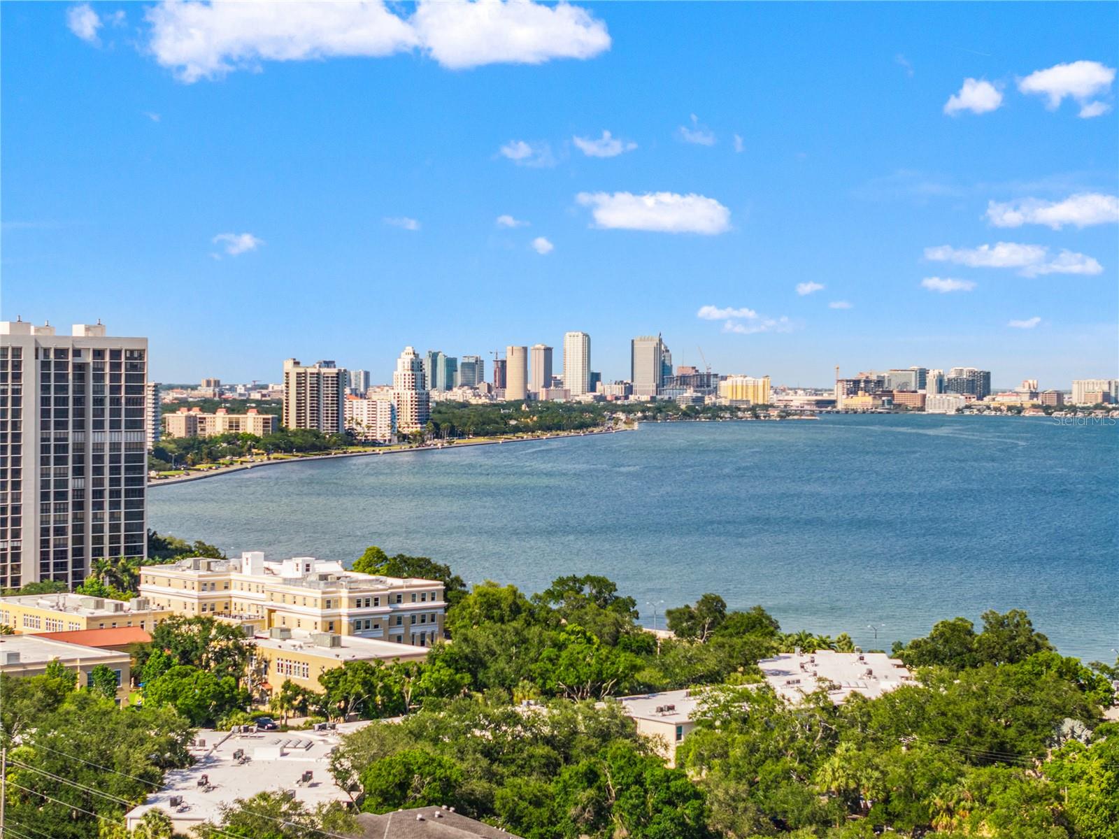 BAYSHORE WALK A CONDO - Residential