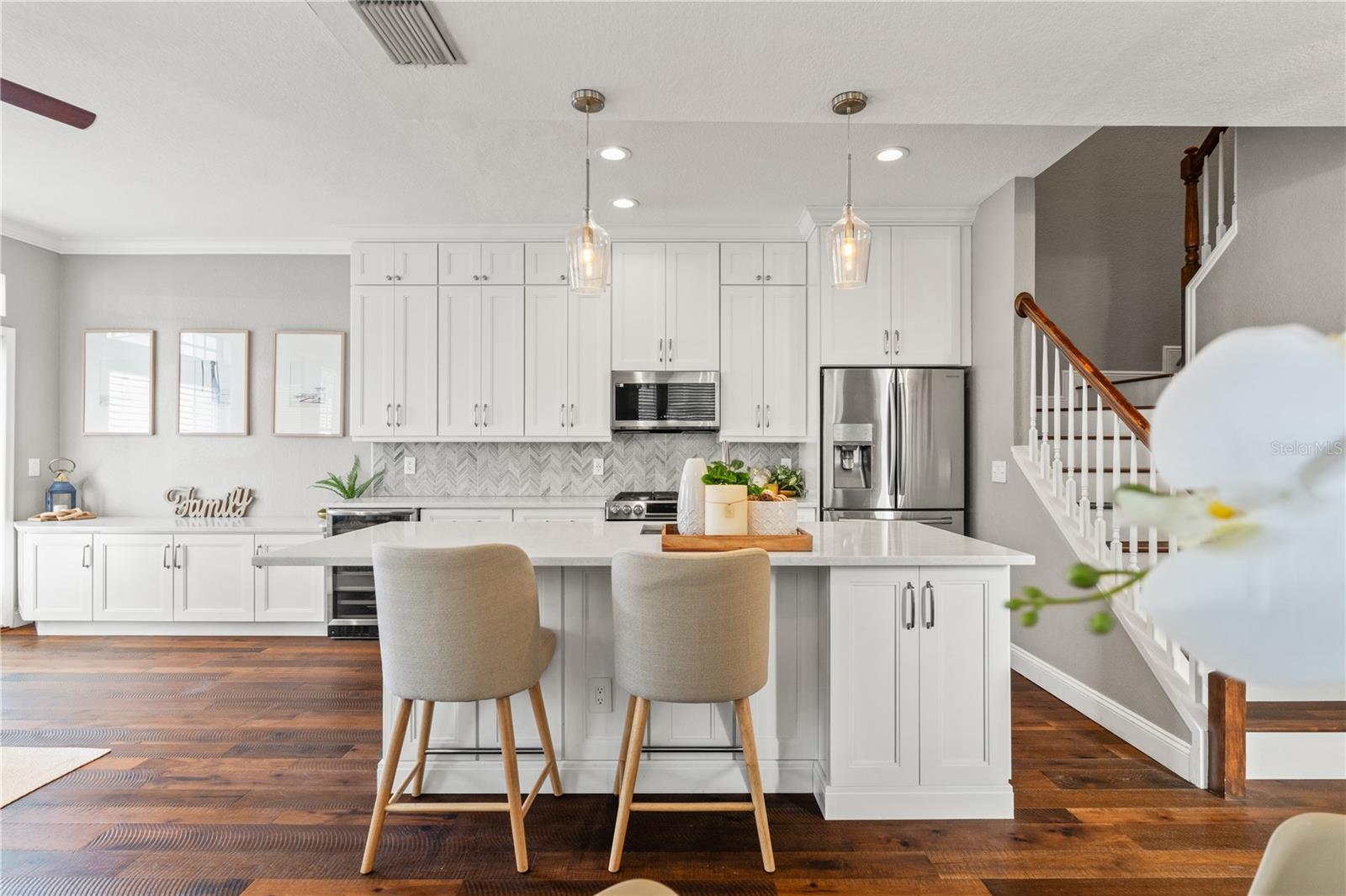 BAYSHORE WALK A CONDO - Residential