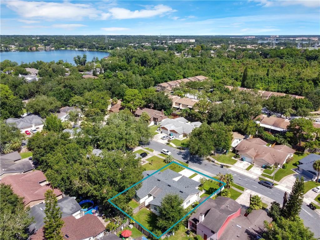 FLORIDA CENTER WINDHOVER RESIDENCE - Residential Income