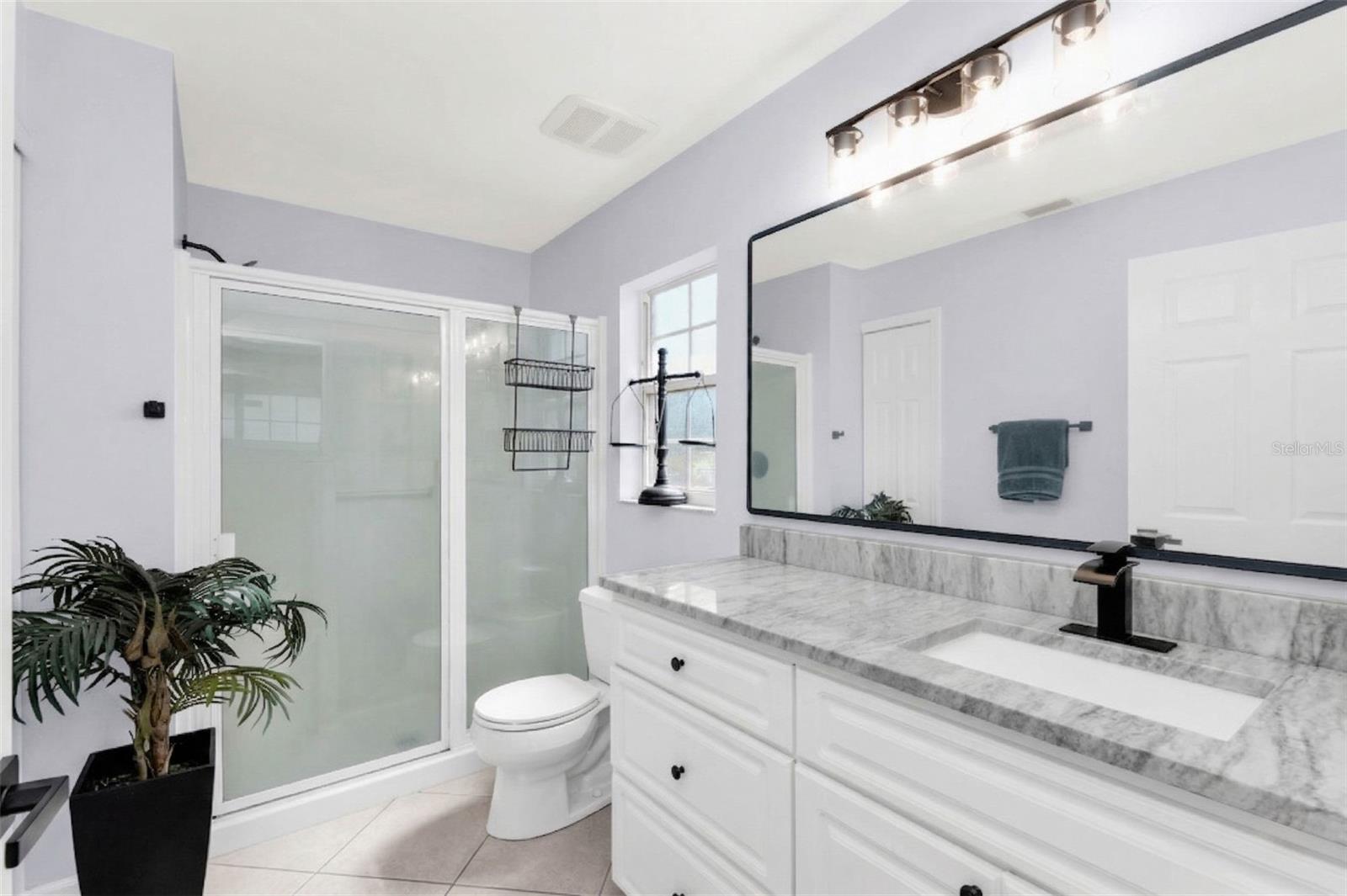 NORTH SHORE KINGSWAY - Residential