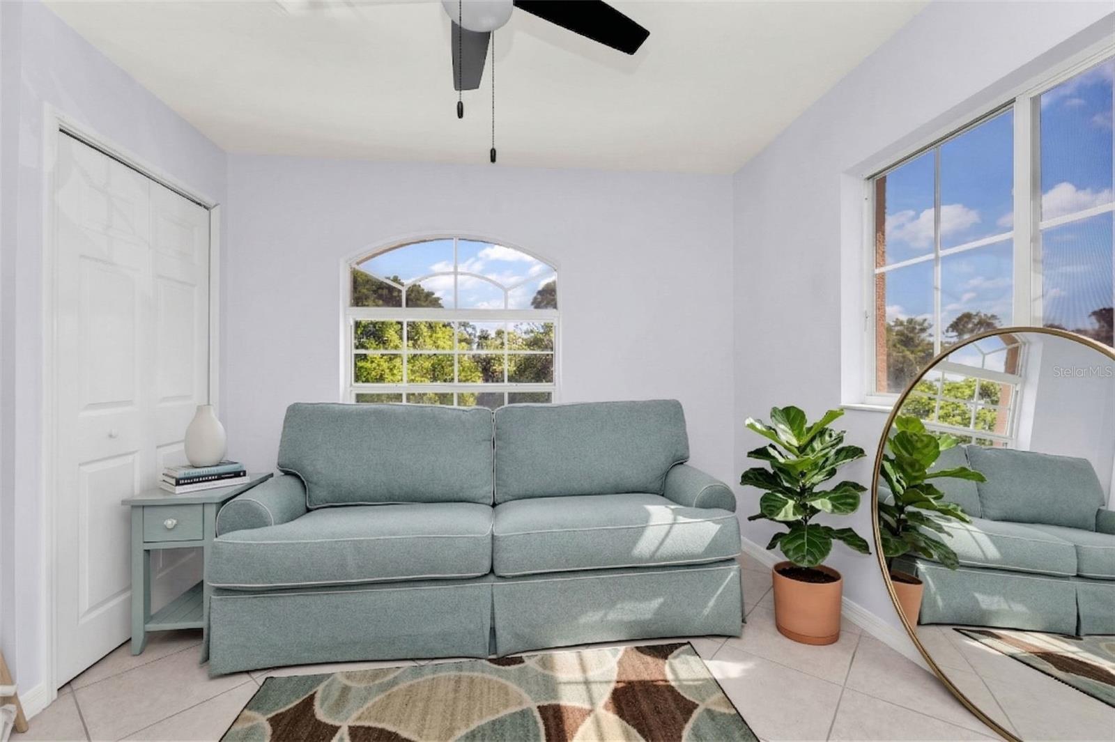 NORTH SHORE KINGSWAY - Residential