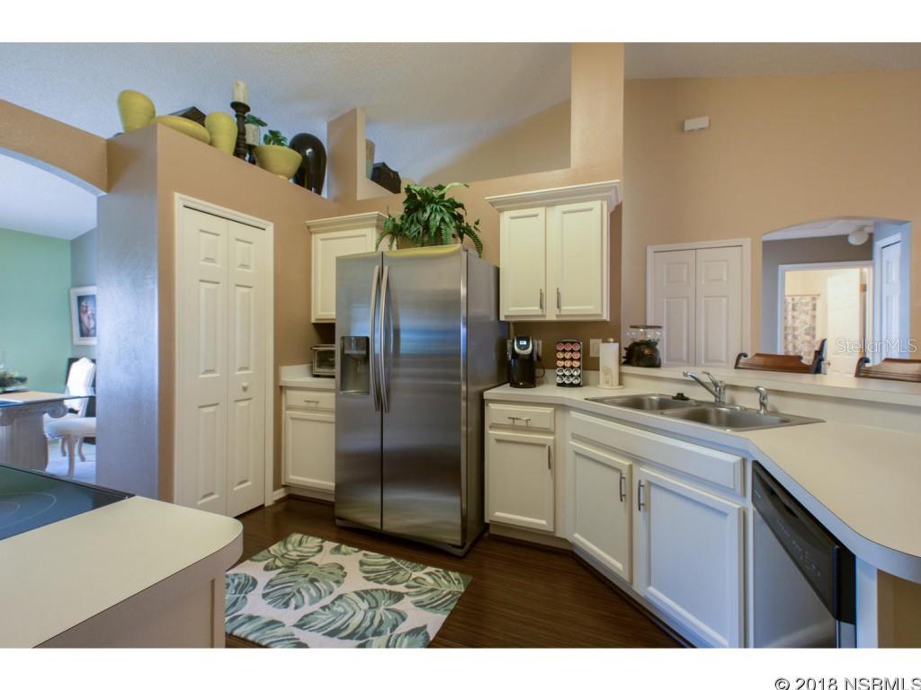 Florida Shores 01 - Residential