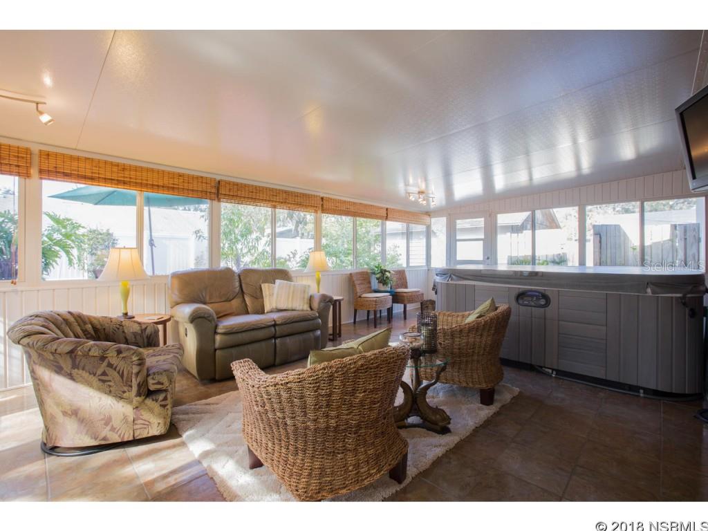 Florida Shores 01 - Residential