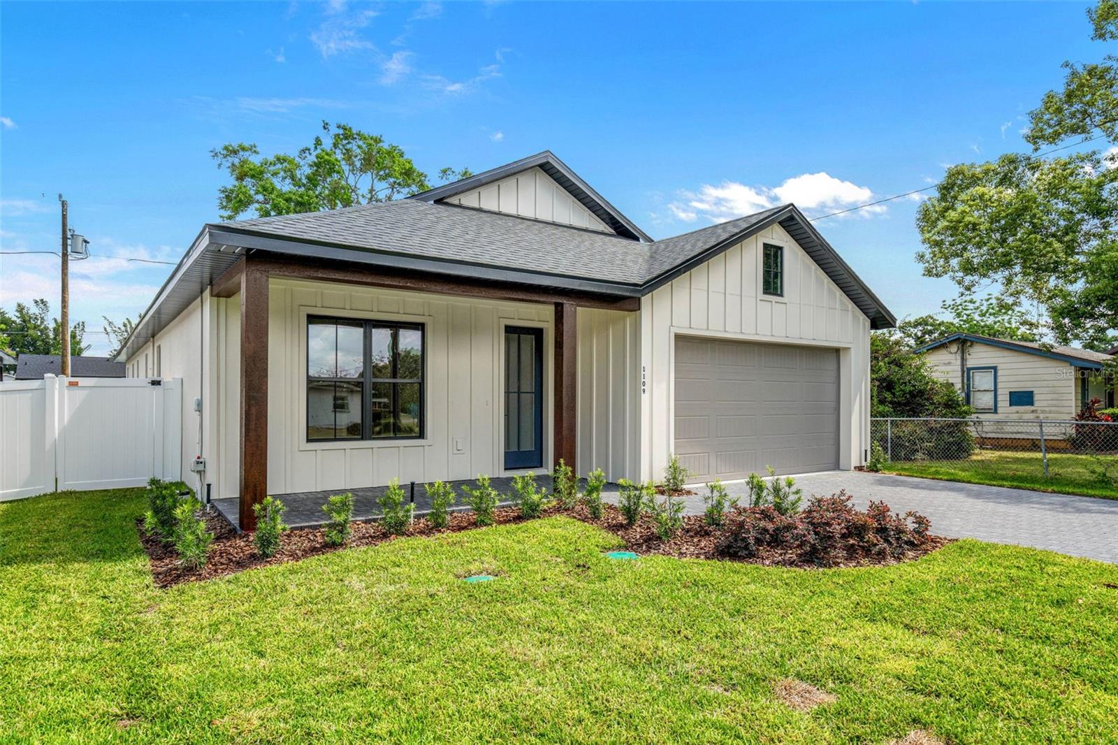 1109 NAPLES DRIVE