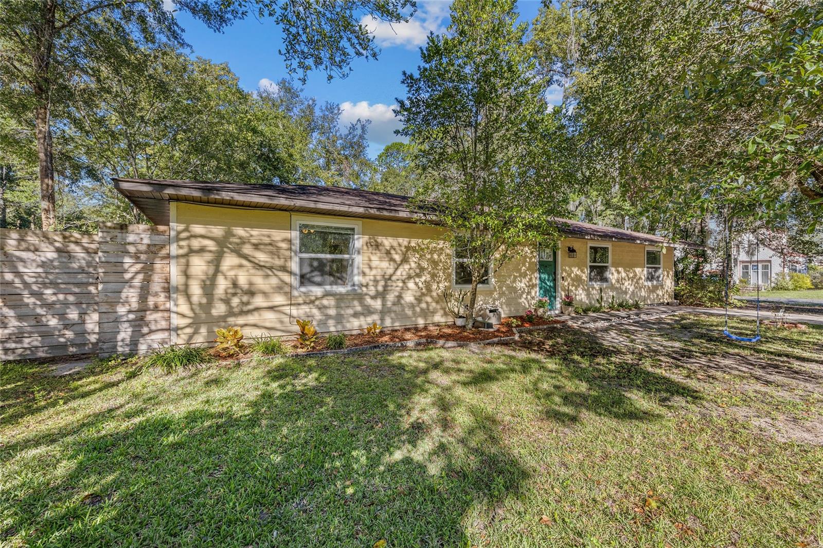 GAINESVILLE TOWN OF PINE PARK - Residential