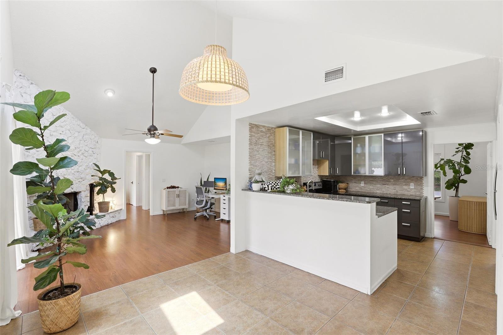 WINDERLAKES - Residential