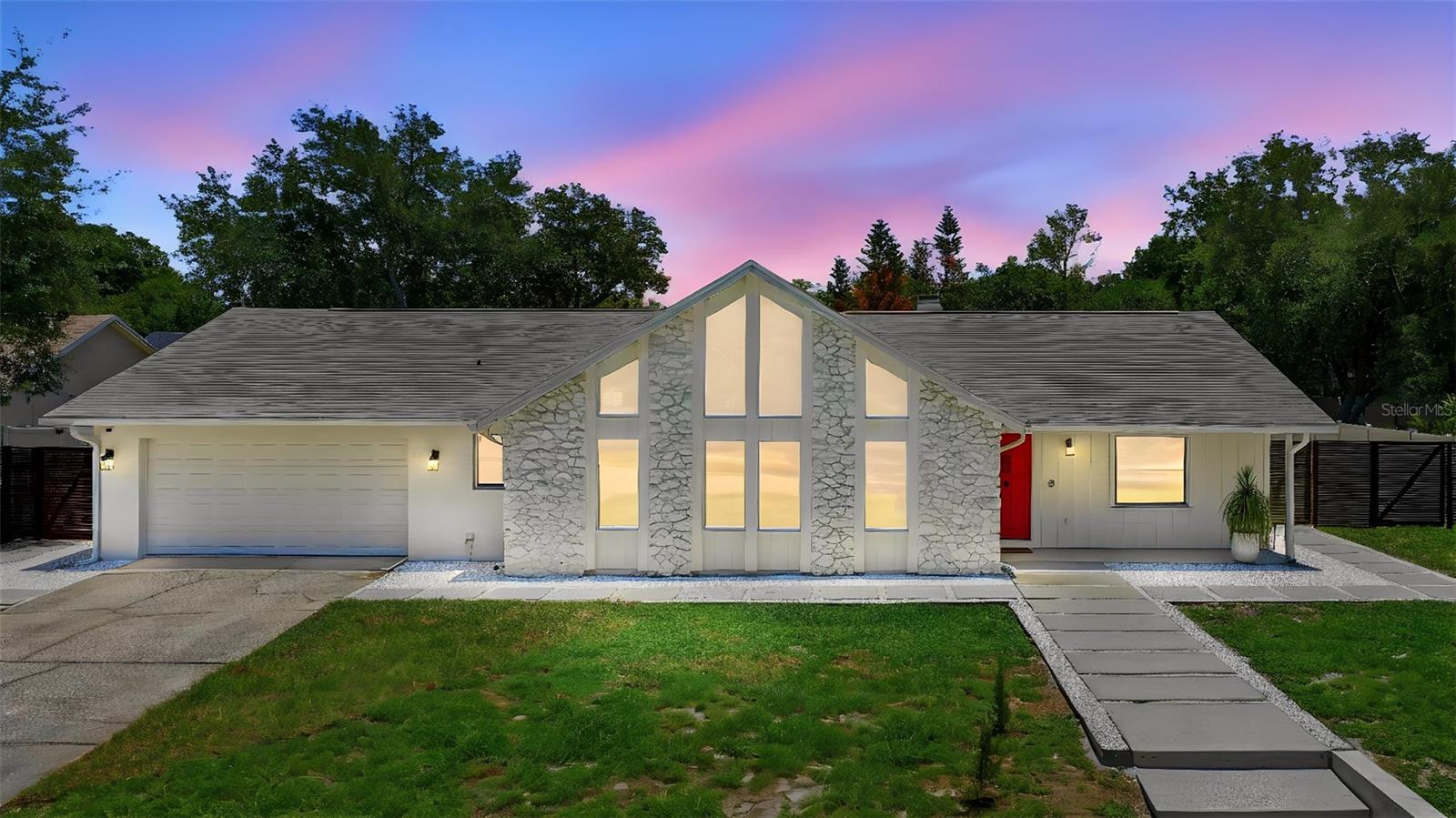 WINDERLAKES - Residential