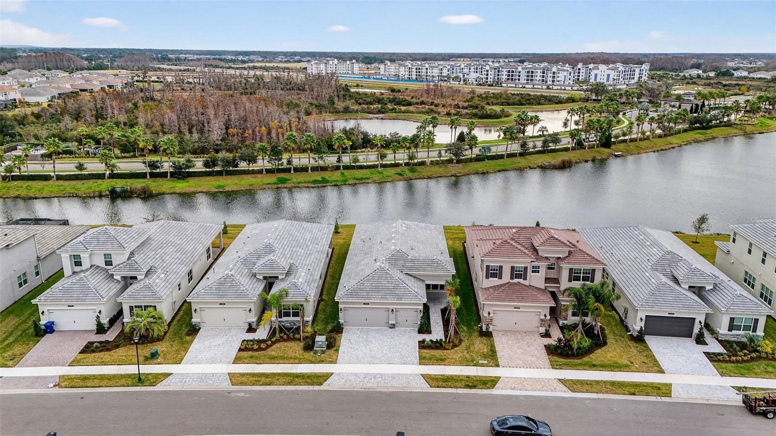 WINDING RIDGE - Residential