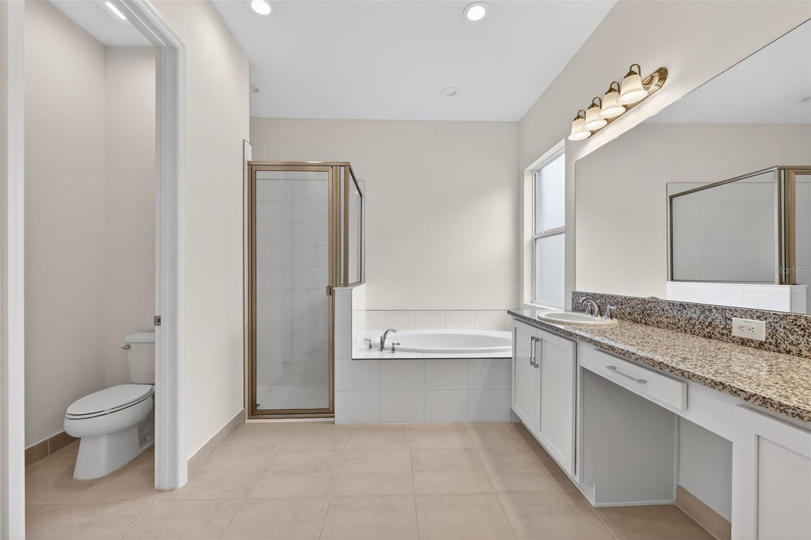 WINDING RIDGE - Residential