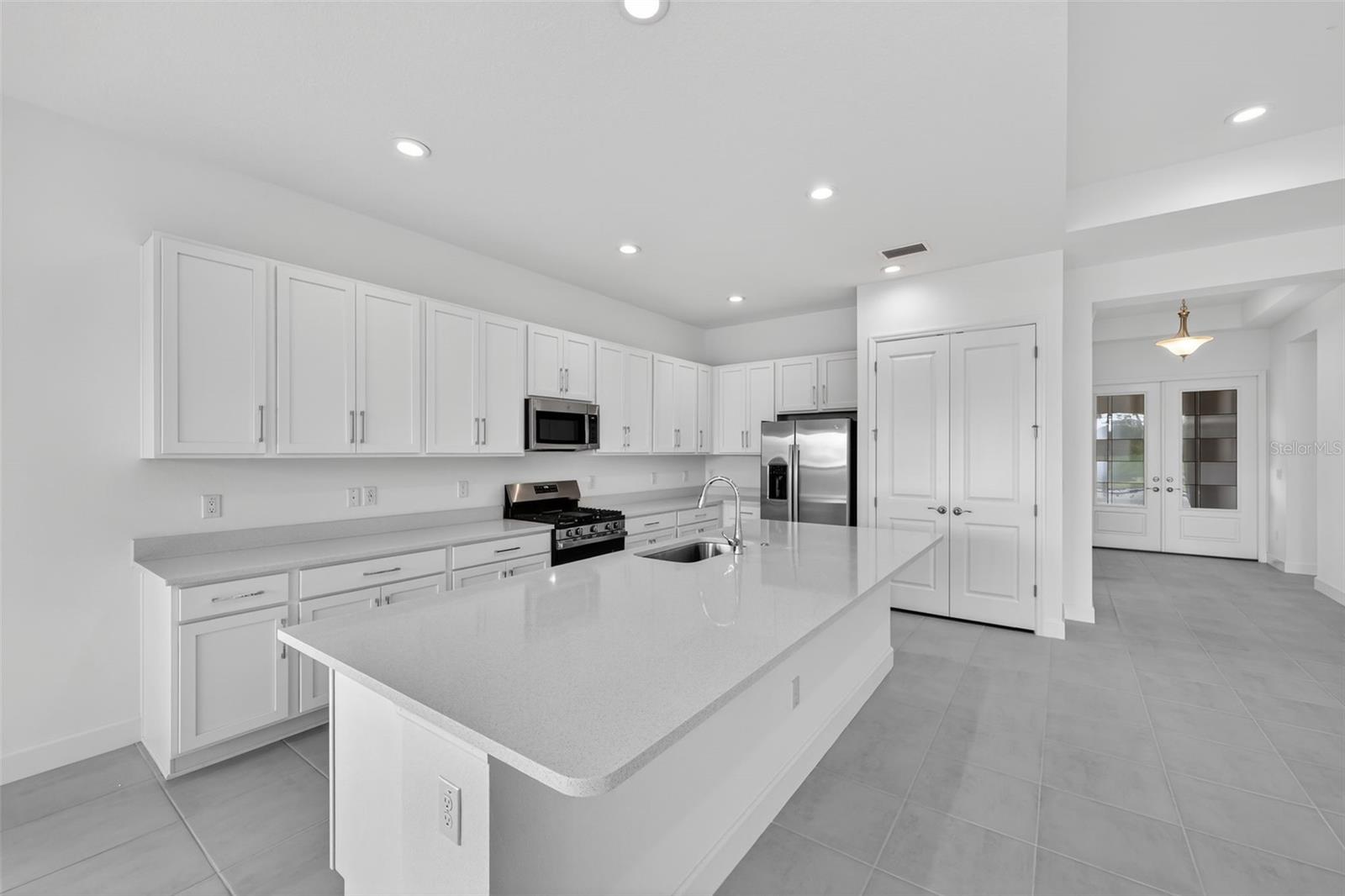 WINDING RIDGE - Residential