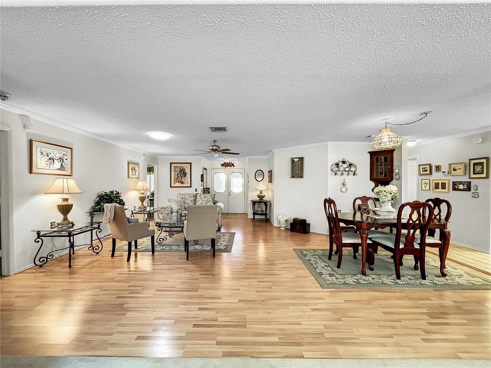 HIGHLAND LAKES UNIT THIRTYFOUR - Residential