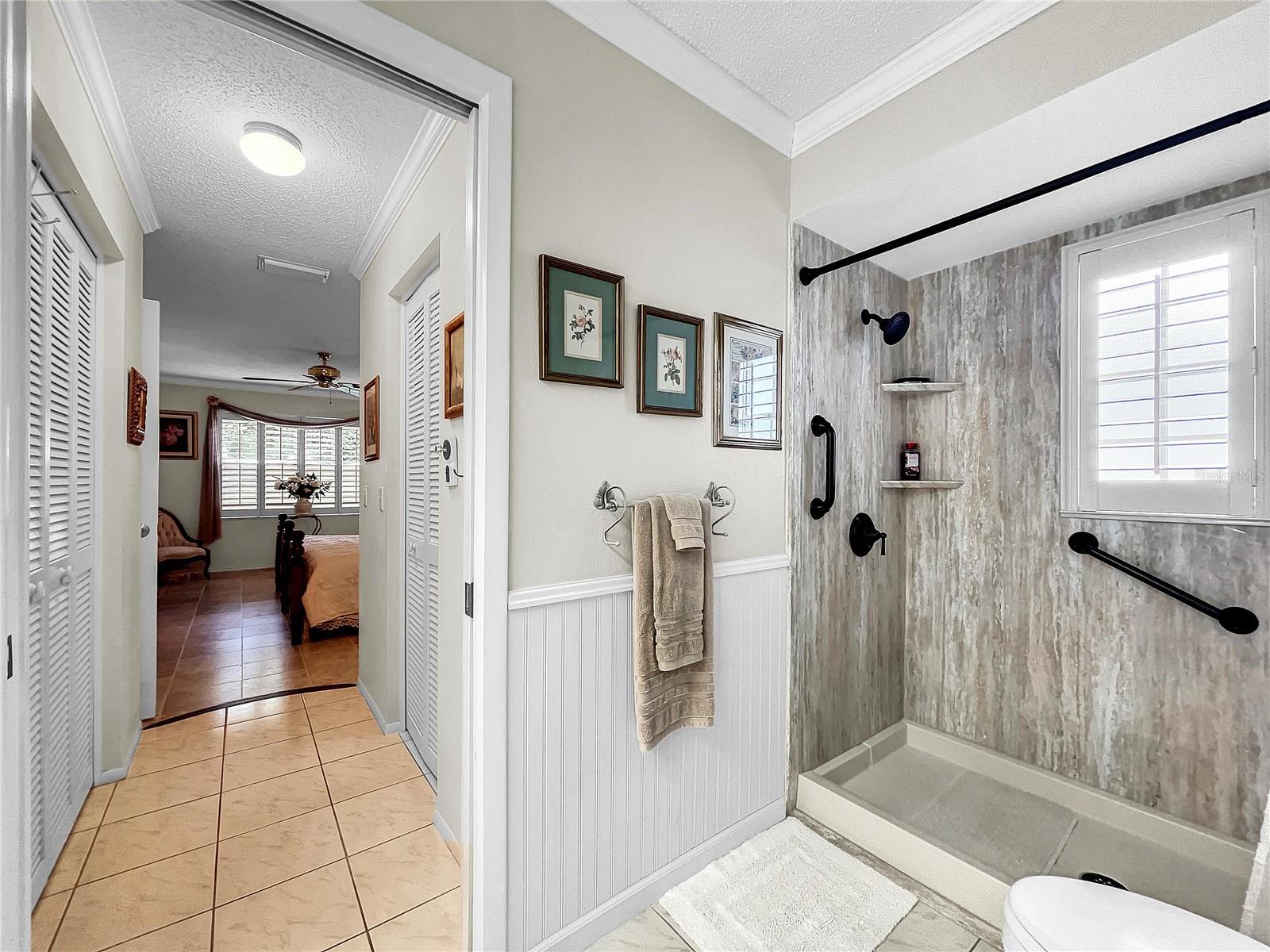 HIGHLAND LAKES UNIT THIRTYFOUR - Residential