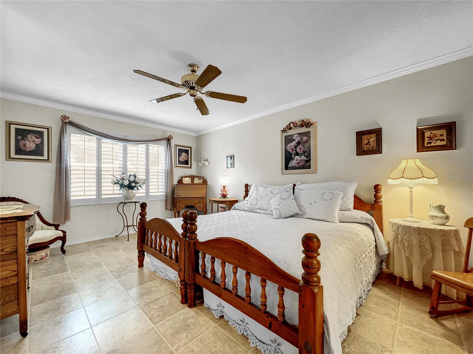 HIGHLAND LAKES UNIT THIRTYFOUR - Residential