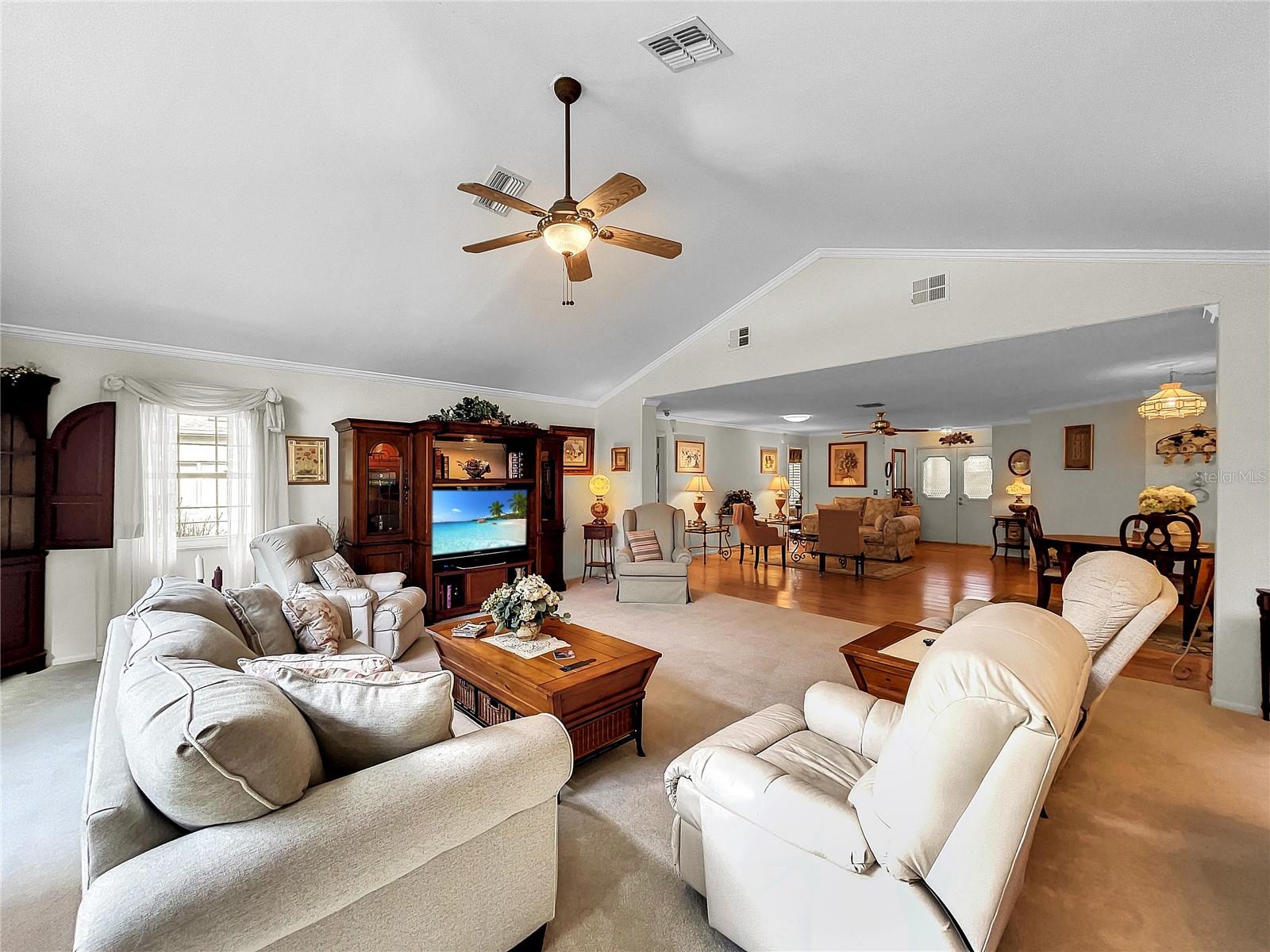 HIGHLAND LAKES UNIT THIRTYFOUR - Residential