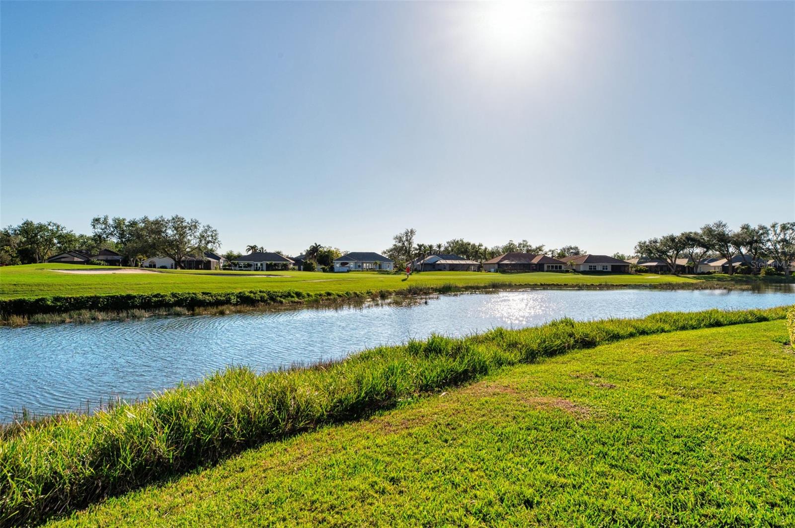 VENICE GOLF & COUNTRY CLUB UNIT 2-B - Residential Lease