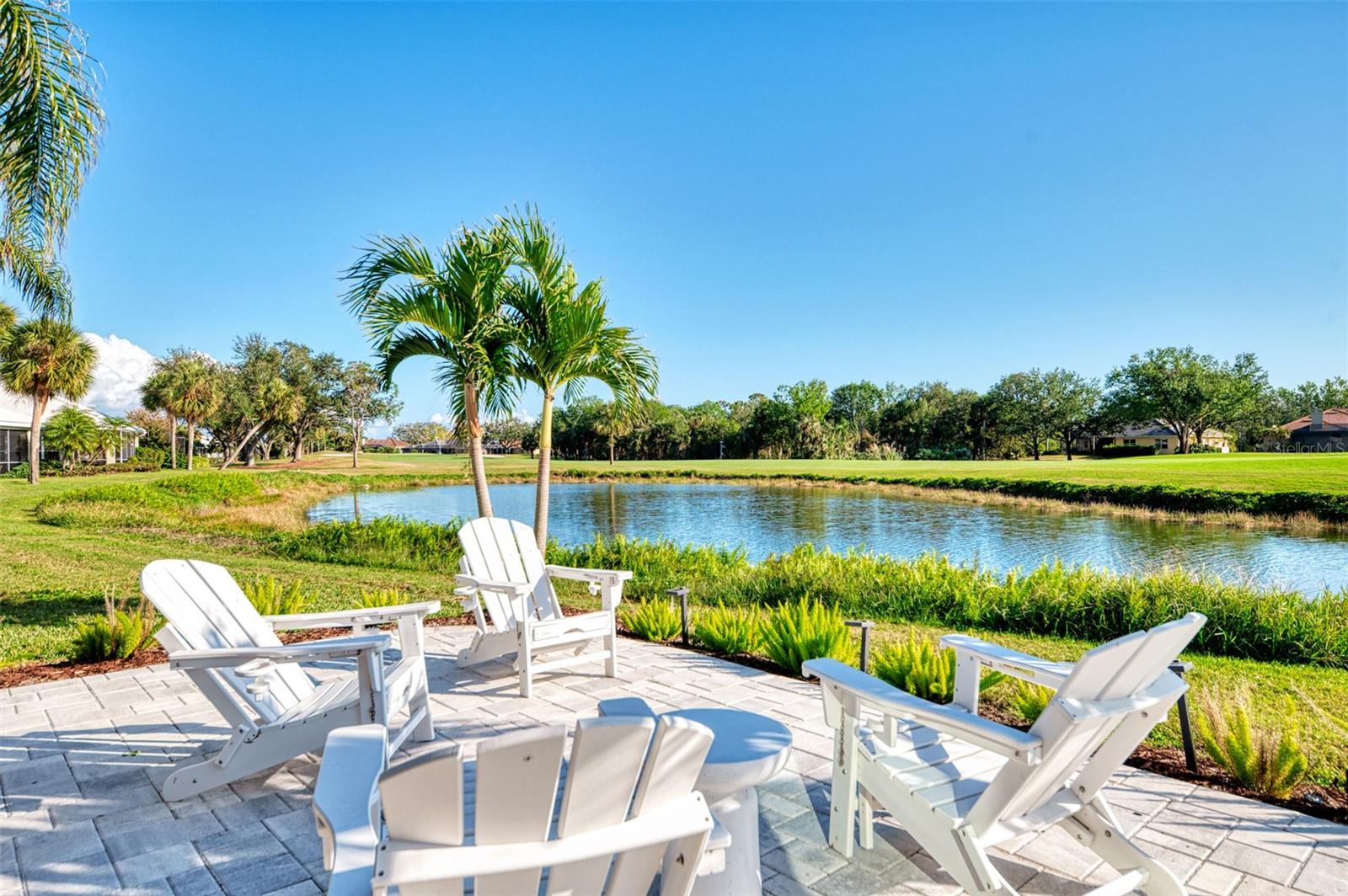 VENICE GOLF & COUNTRY CLUB UNIT 2-B - Residential Lease