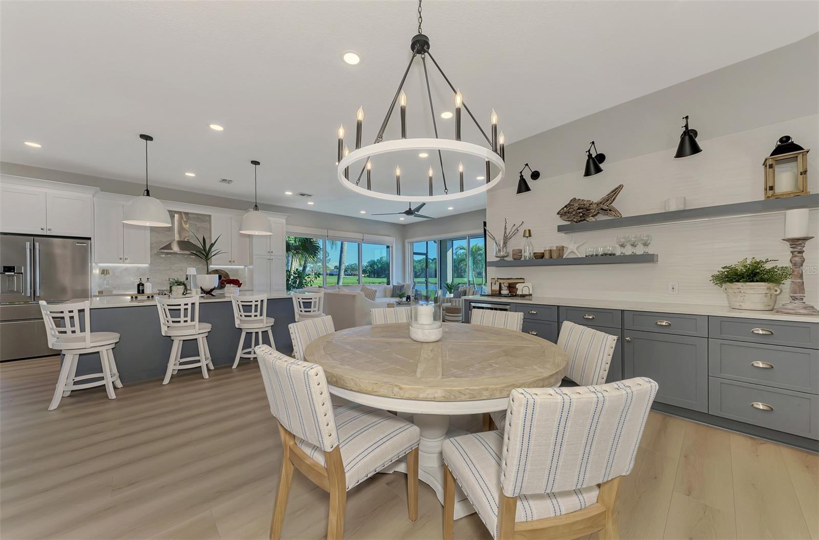 VENICE GOLF & COUNTRY CLUB UNIT 2-B - Residential Lease