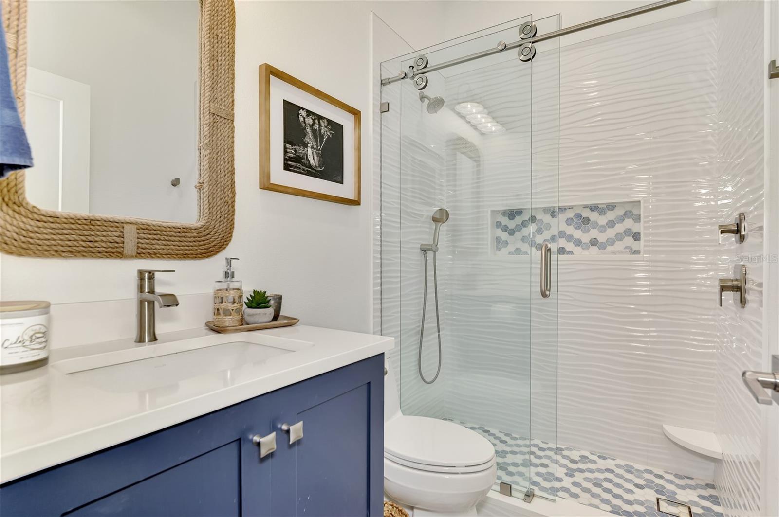 VENICE GOLF & COUNTRY CLUB UNIT 2-B - Residential Lease