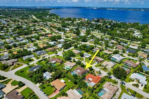 A home in FORT MYERS