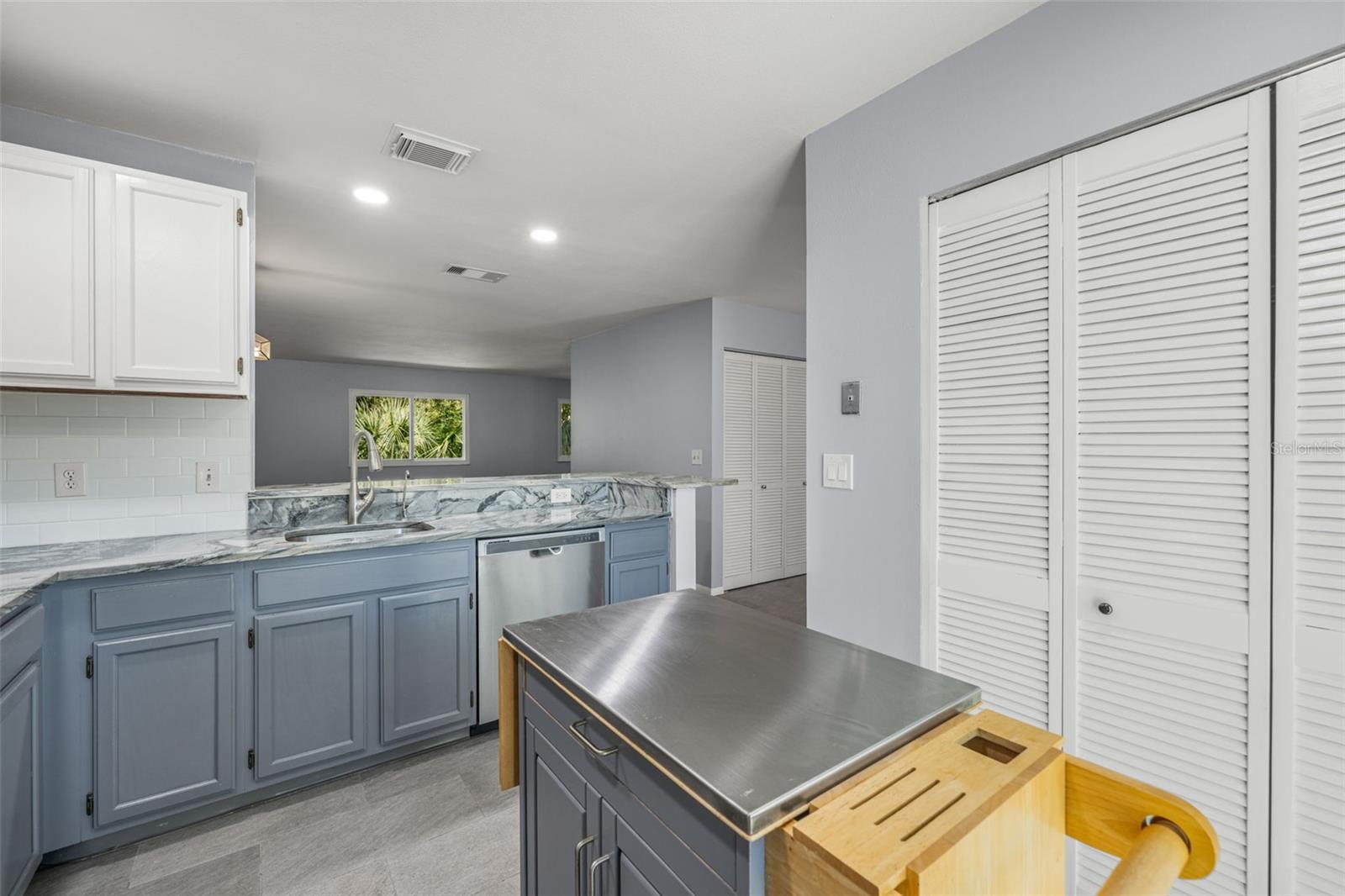 STRATHMORE GATE-WEST - Residential