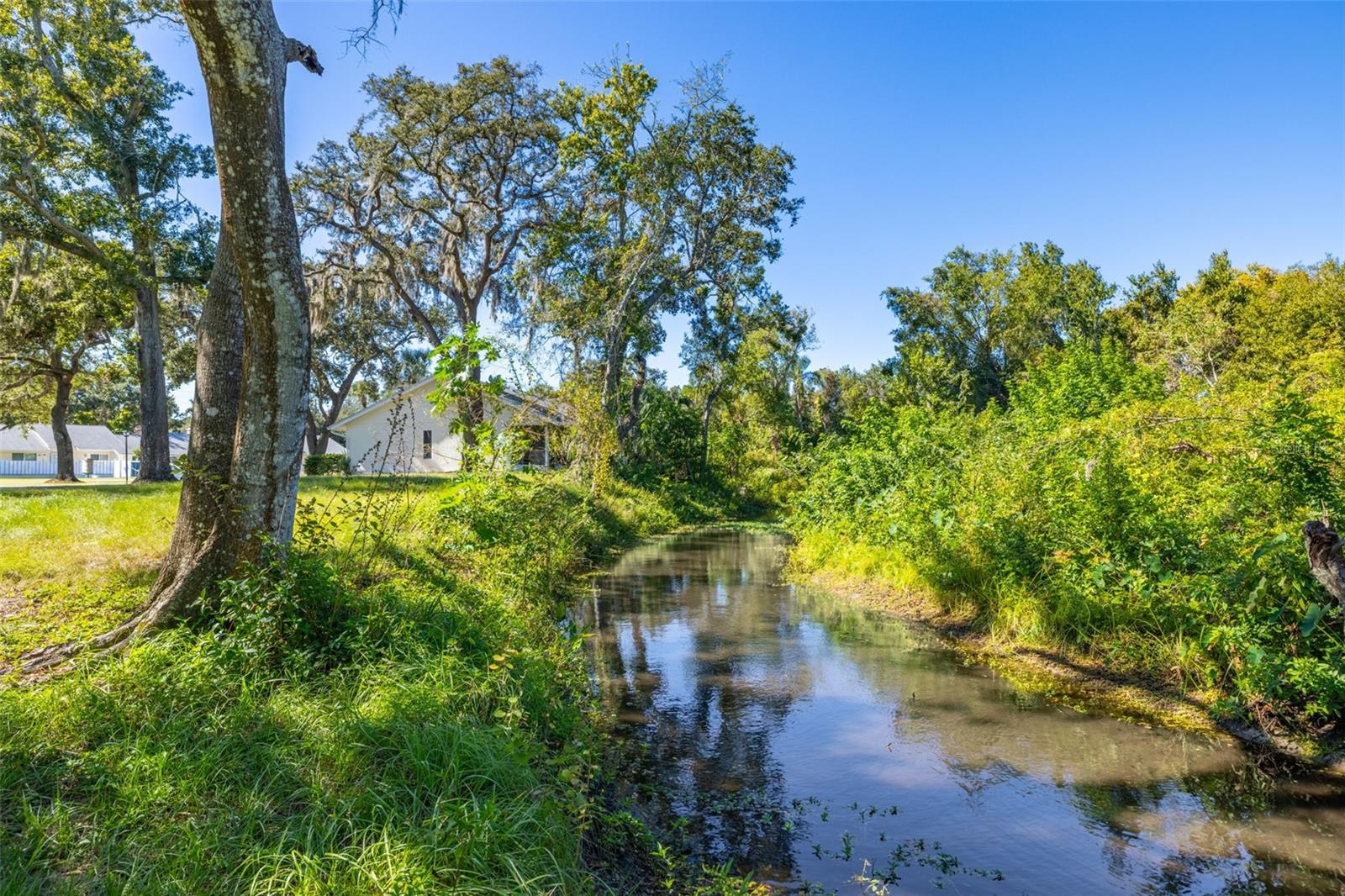 STRATHMORE GATE-WEST - Residential