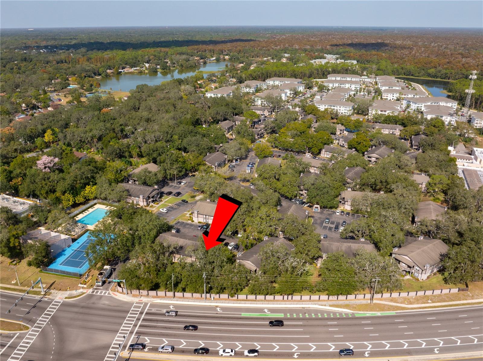 NORTH OAKS CONDO 01 - Residential