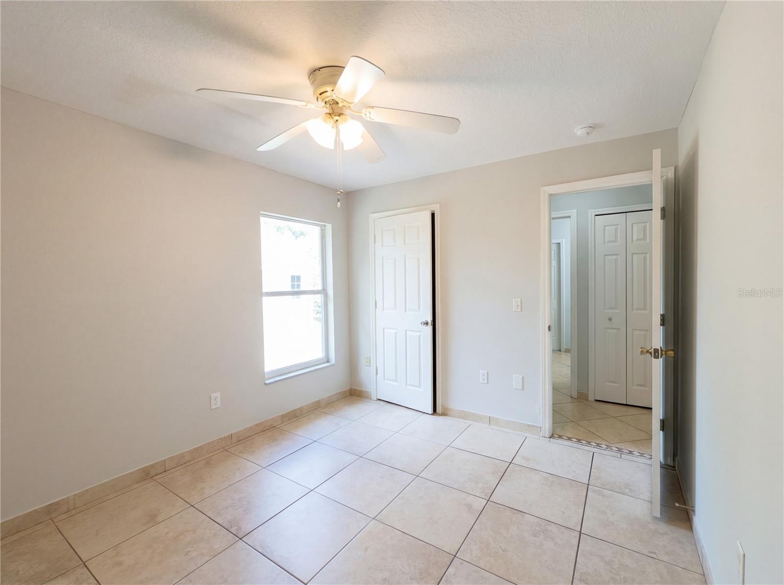 DELTONA LAKES UN 09 - Residential