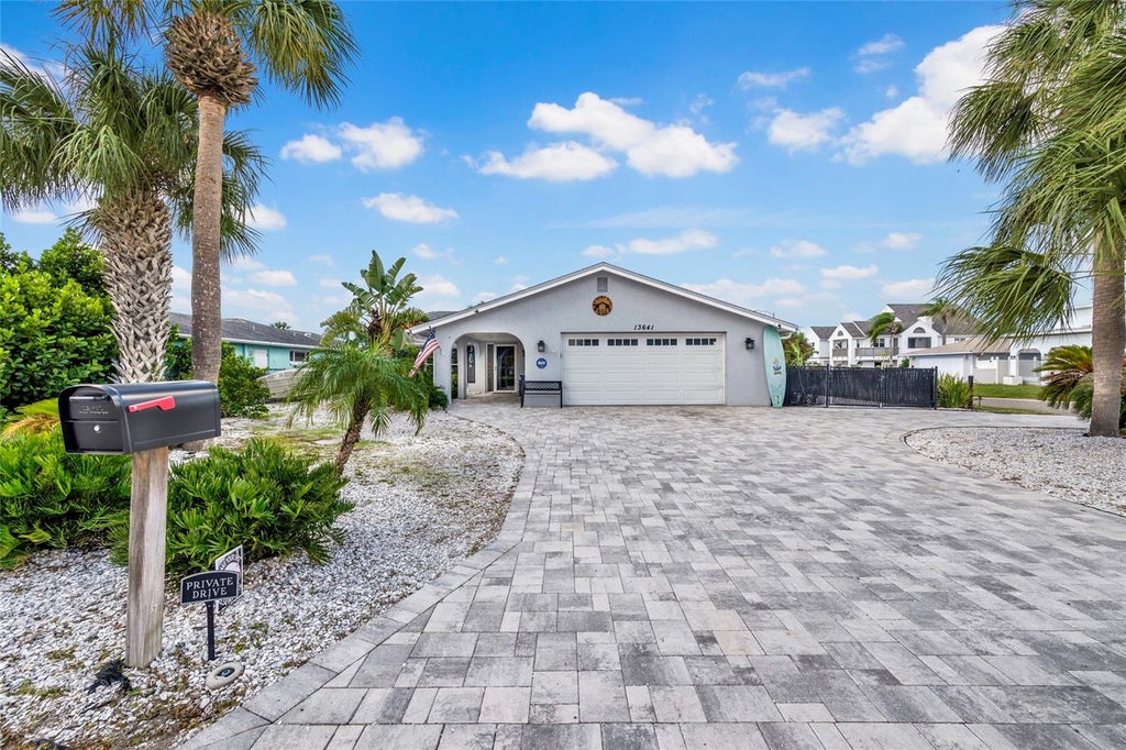 Photo of 13641 Claudia Drive, Hudson, FL 34667 (MLS # TB8561758)