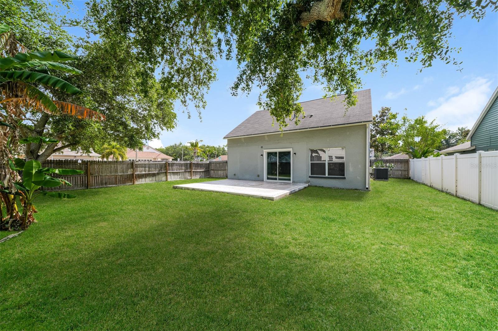 HARBOR OAKS I - Residential