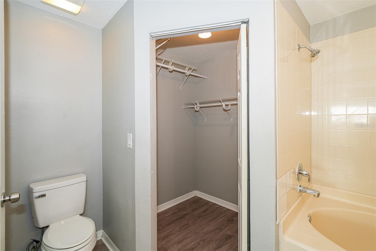 HARBOR OAKS I - Residential
