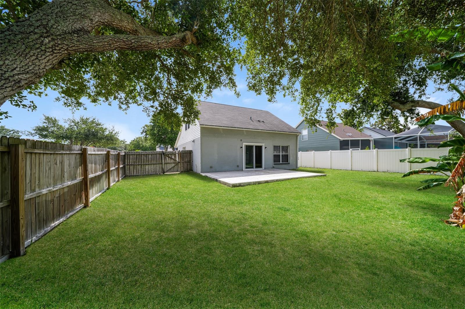 HARBOR OAKS I - Residential