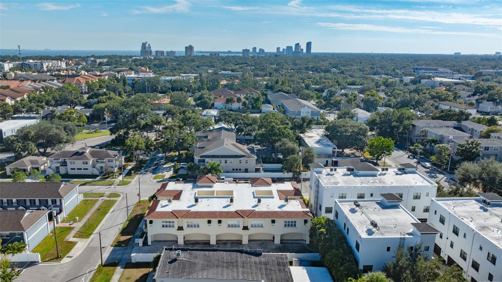 MIRBELLA TWNHMS - Residential