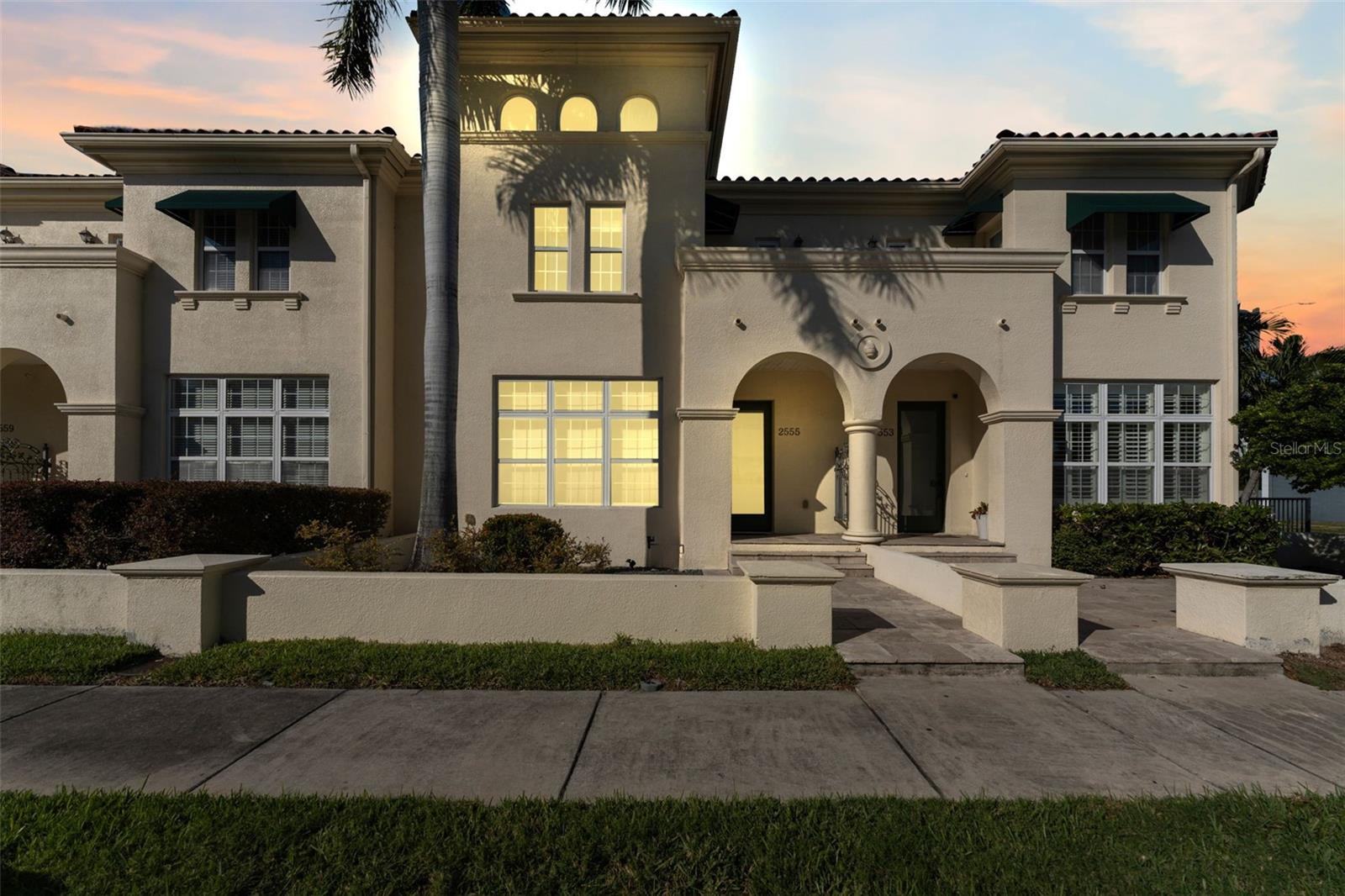 MIRBELLA TWNHMS - Residential