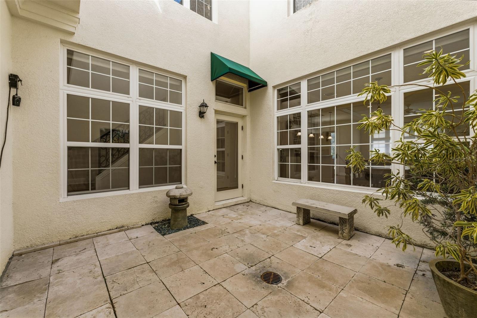 MIRBELLA TWNHMS - Residential