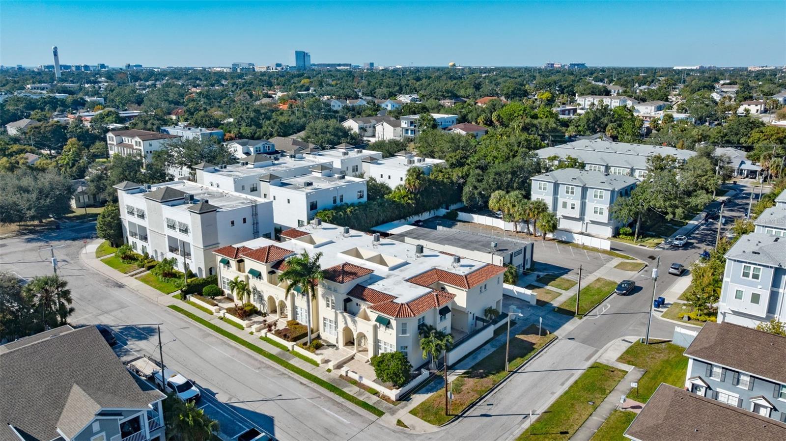 MIRBELLA TWNHMS - Residential