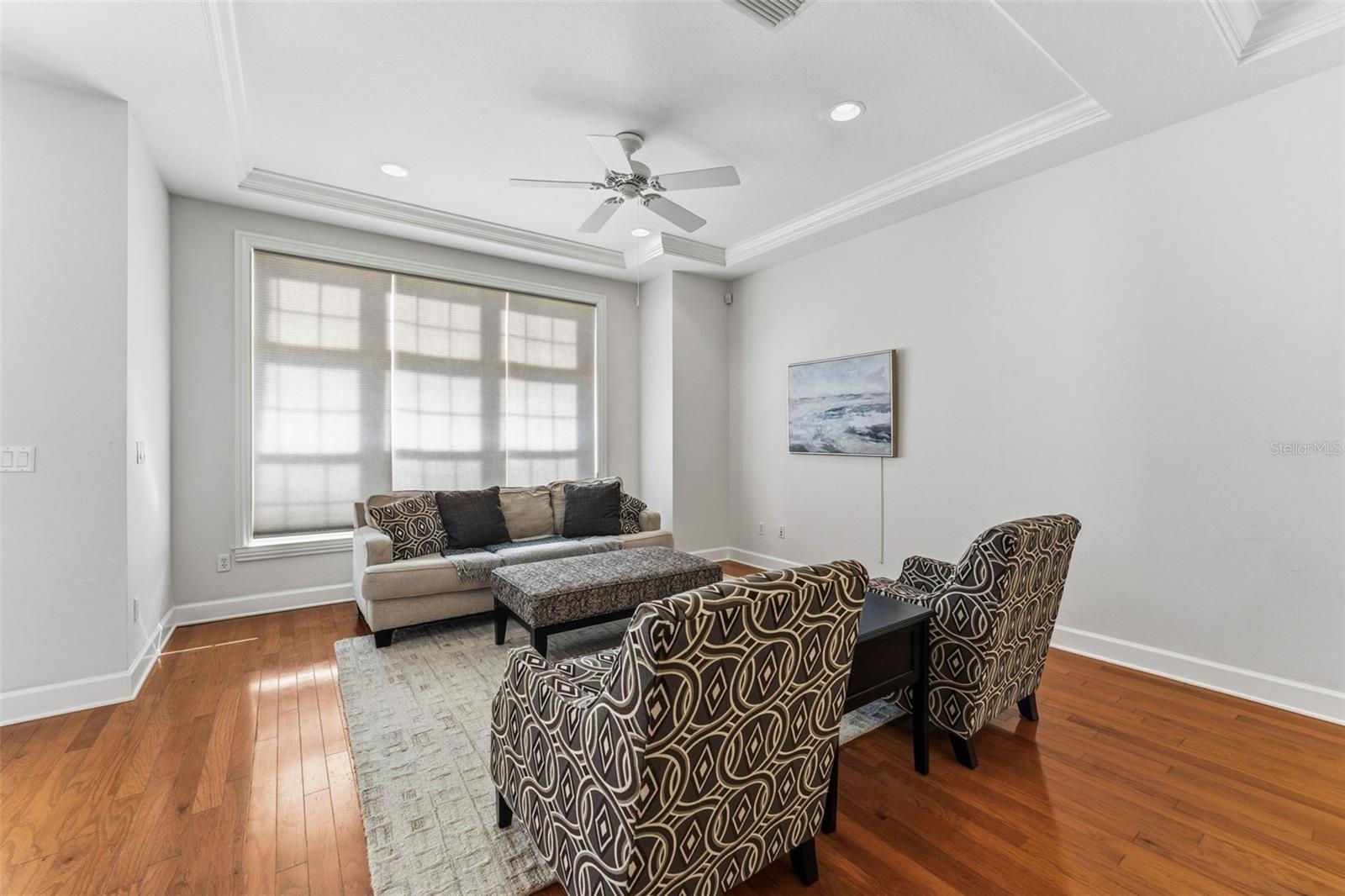 MIRBELLA TWNHMS - Residential