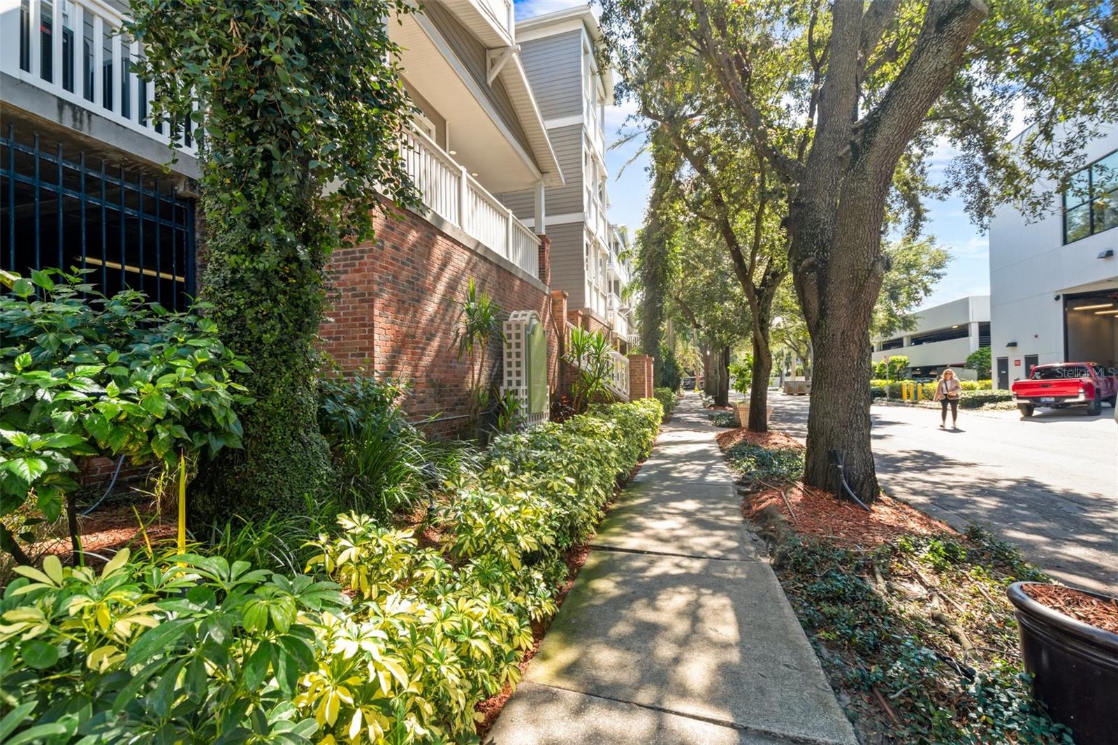 800 S DAKOTA AVENUE 435