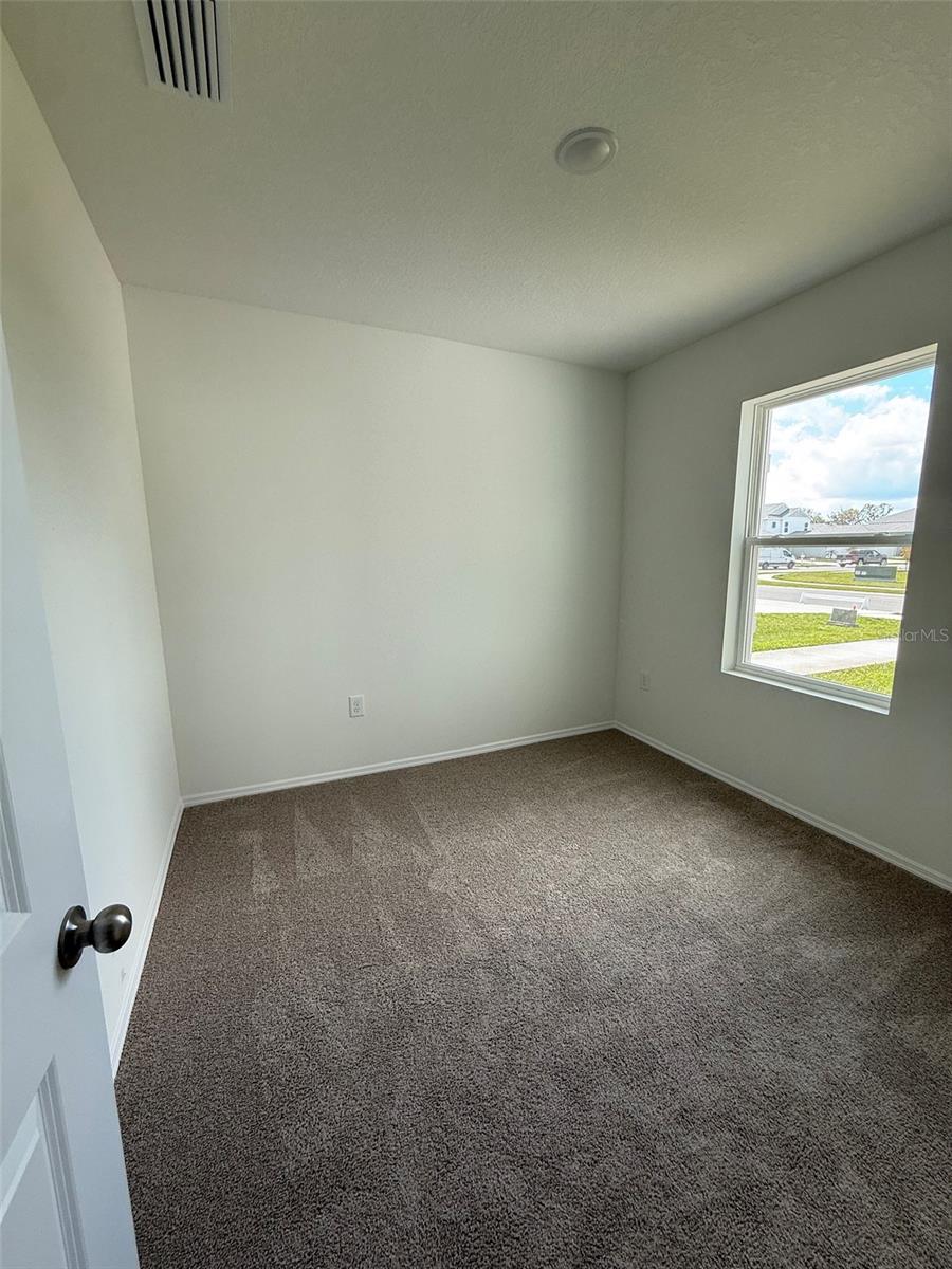 BROADLEAF - Residential