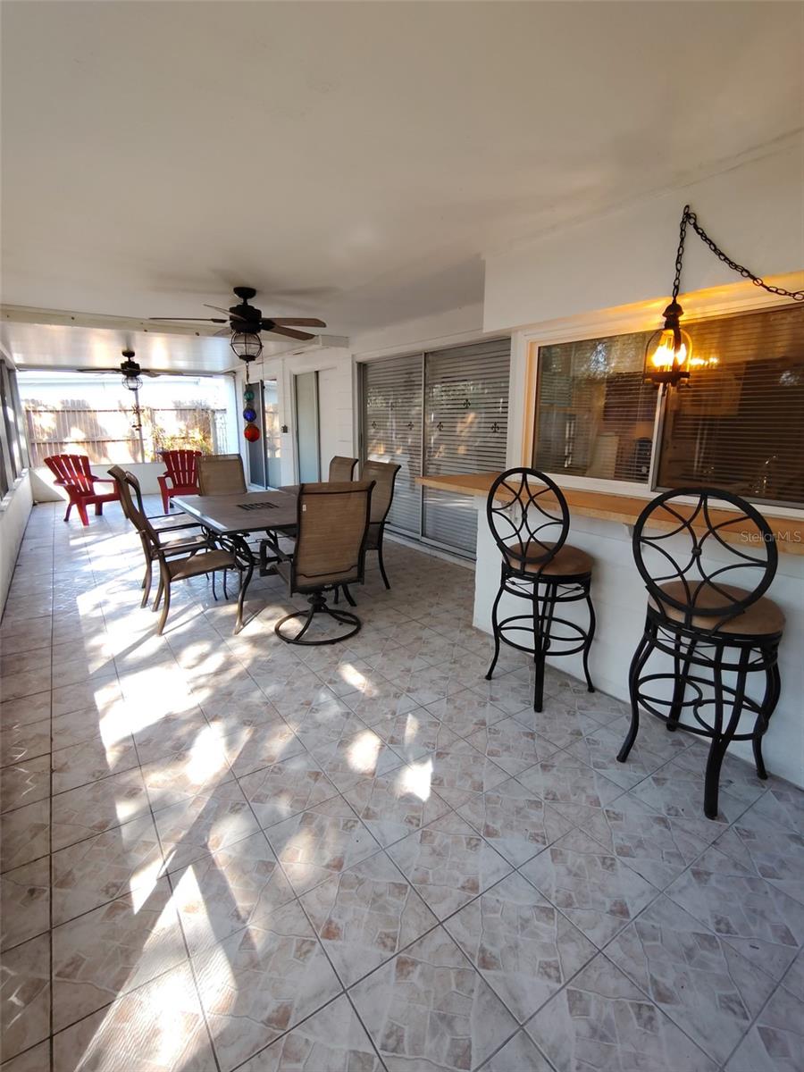 BEACON SQUARE - Residential