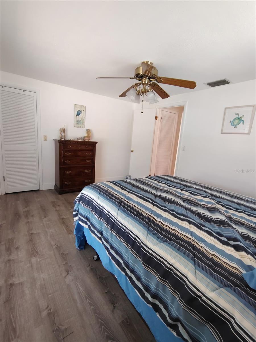 BEACON SQUARE - Residential