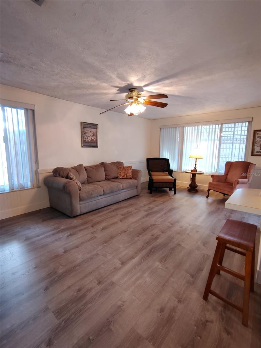 BEACON SQUARE - Residential