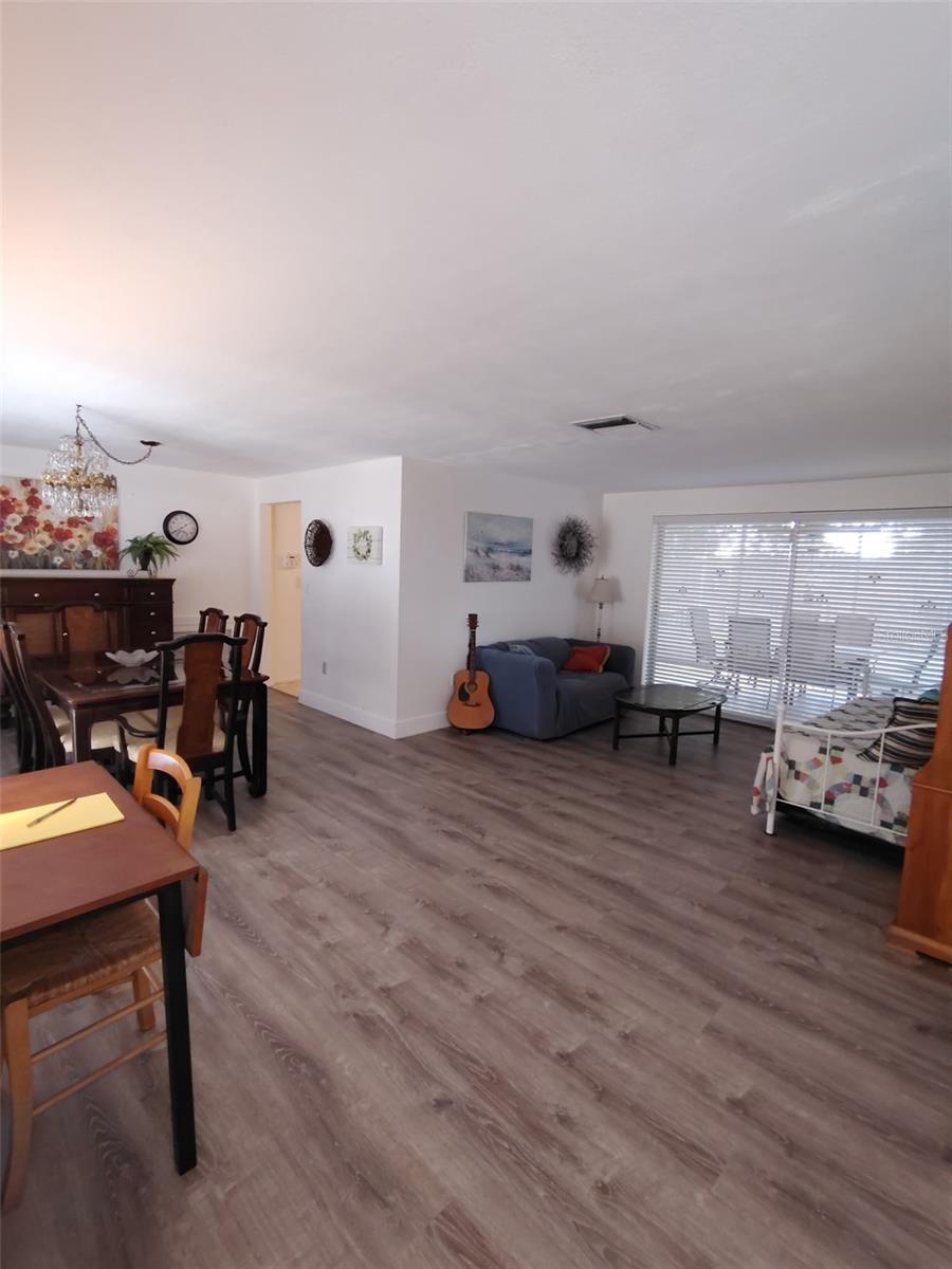 BEACON SQUARE - Residential