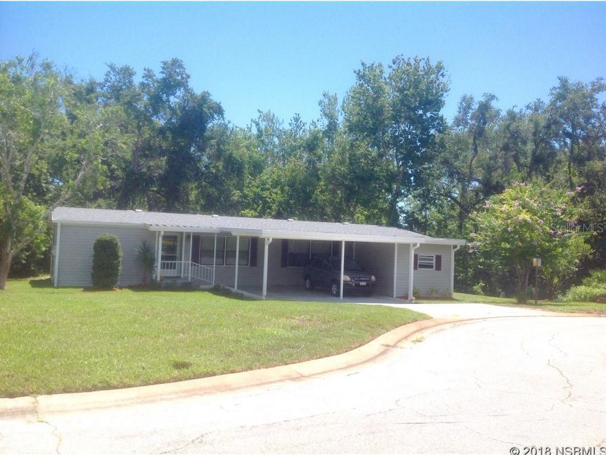 3 Bedroom/2 Bath home on a quiet cul de sac in beautiful Edgewater Landing.  Very private backyard--watch the birds play from your screened in 23x12 large back porch.   Home has living room/dining room/den with lots of bookcases, eat in kitchen area and split bedroom plan.  Large laundry room with pantry.  Roof is 2 years old, A/c has a labor only warranty to 3/19..a large 4 ton unit 13 seer.  Master bath has a walk in shower and high vanity. Kitchen has been redone.   If you want privacy, this home is for you. ;Water: City