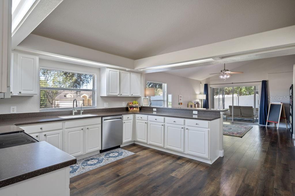 MINNEOLA HIGH POINTE PH 01 LT 01 - Residential